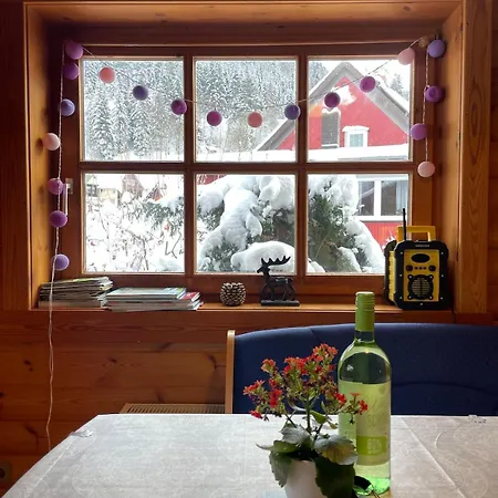 Gemuetliches Blockhaus Mit Naturgarten Im Harz *
